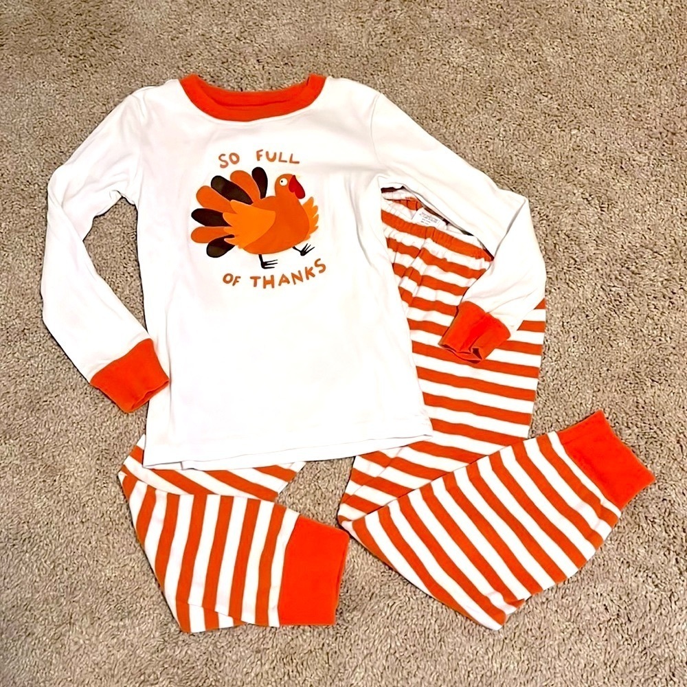 Thanksgiving pjs 🦃